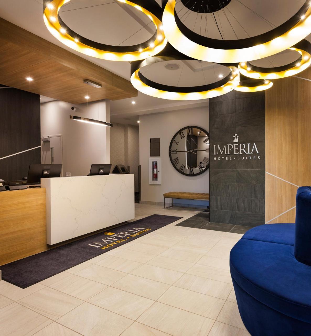 Imperia Hotel Et Suites 布谢维尔 外观 照片