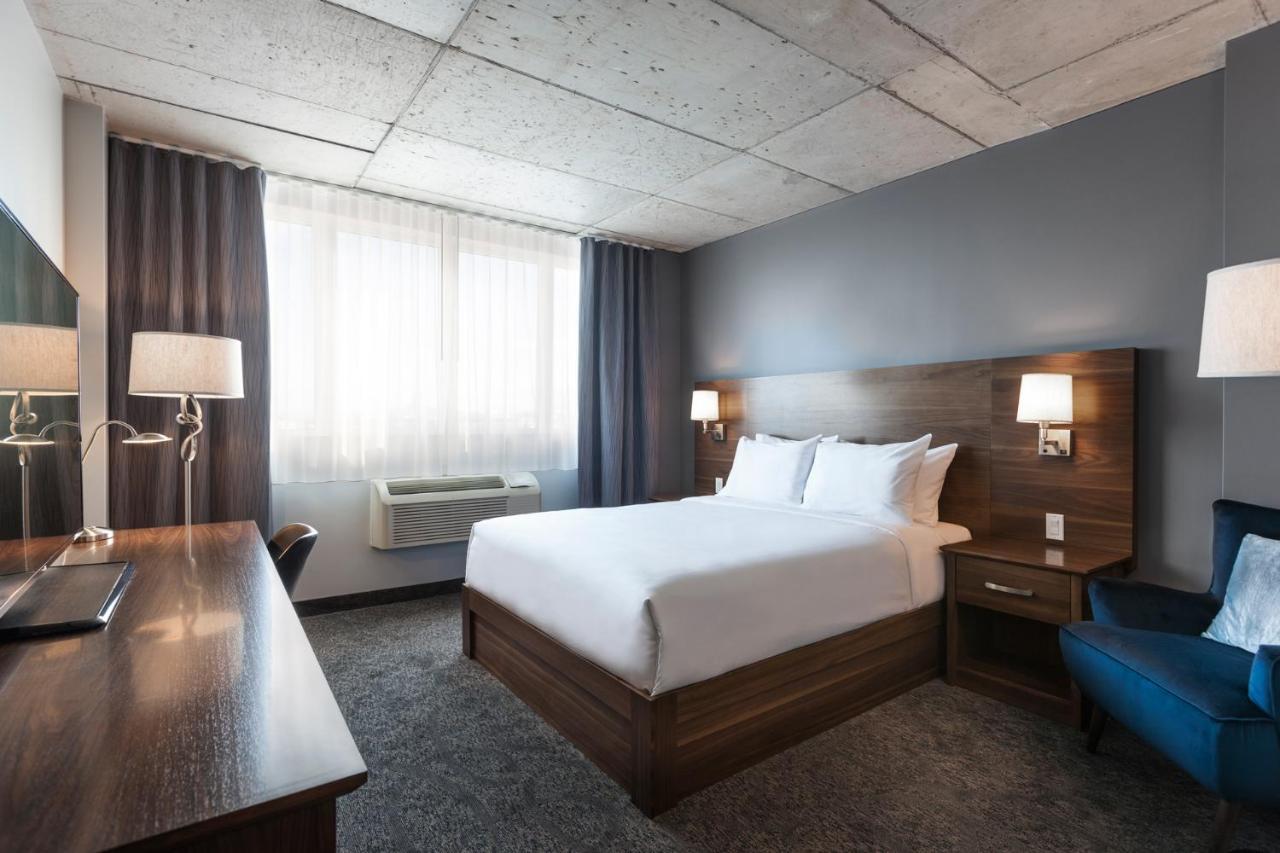 Imperia Hotel Et Suites 布谢维尔 外观 照片